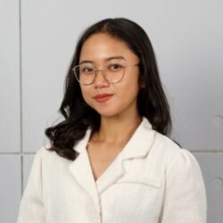 AlyaDhiyaOktaviani Alya Dhiya Oktaviani